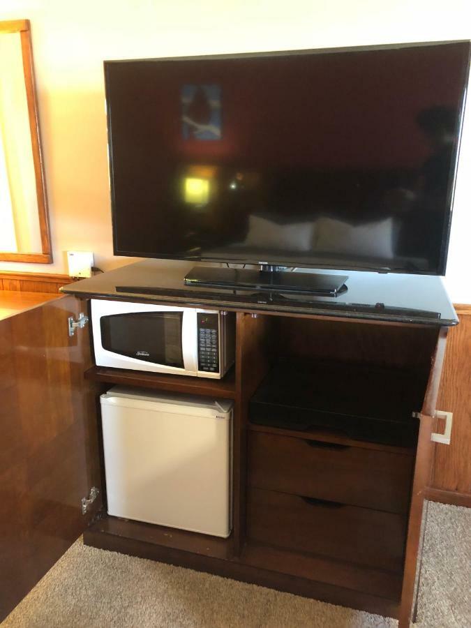 Viking Motel Lindsborg 外观 照片